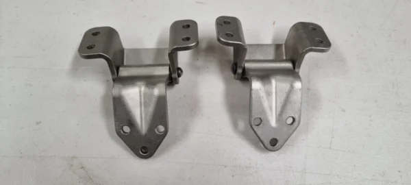 Barn Door Upper Hinges To Suit Toyota Landcruiser 40 Series (FJ40) 1