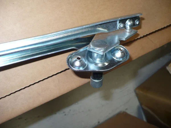 Camaro 1967 Wiper Motor Transmission Arms 1