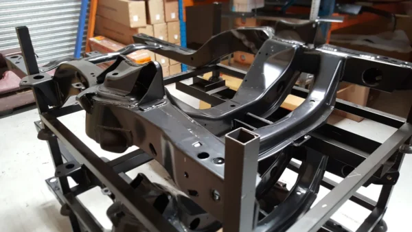 Camaro 1969 Subframe ( With TH400 Crossmember ) 1