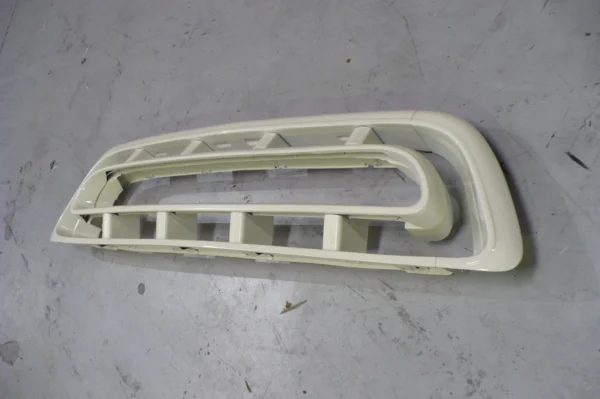 Chevy Pickup 1957 Grille Painted (2)