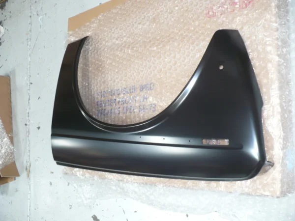 Datsun 1600 510 Front Guard Fender (2)