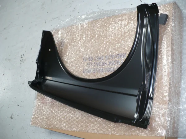 Datsun 1600 510 Front Guard Fender (9)