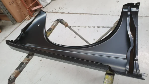 Datsun 1600 510 Front Guard Fender (No Holes)4