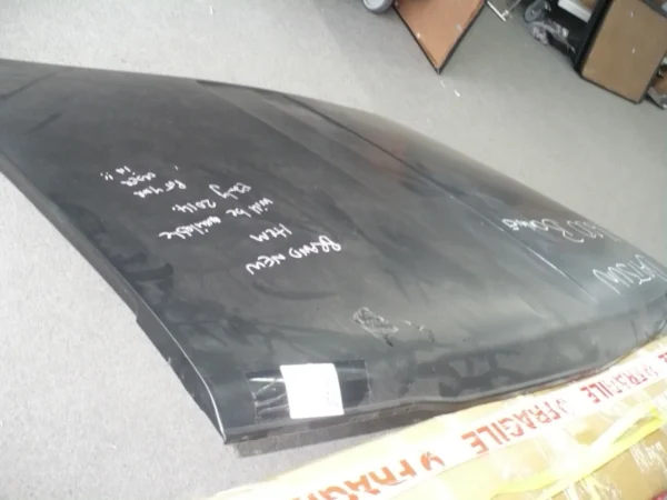 Datsun 1600 Two Door Rear Quarter Glass Assembly (5)