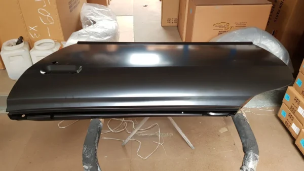 Datsun 240Z Early 260Z Left Hand Door Shell (3)