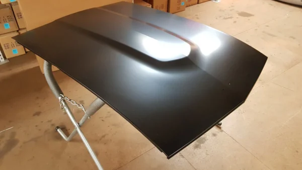 Datsun 240z 260z 280z Hood Bonnet Without Louver holes (1)