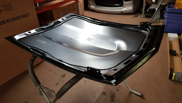 Datsun 240z 260z 280z Hood Bonnet Without Louver holes (6)
