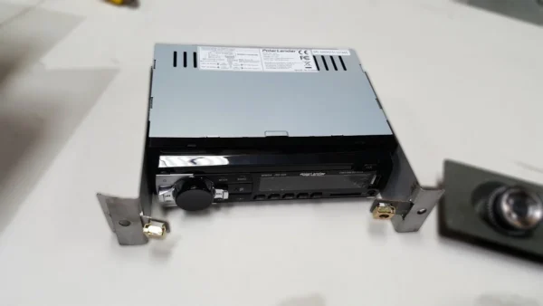 Ford Falcon XW XY Argent Grey Superfringe Radio with Remote3