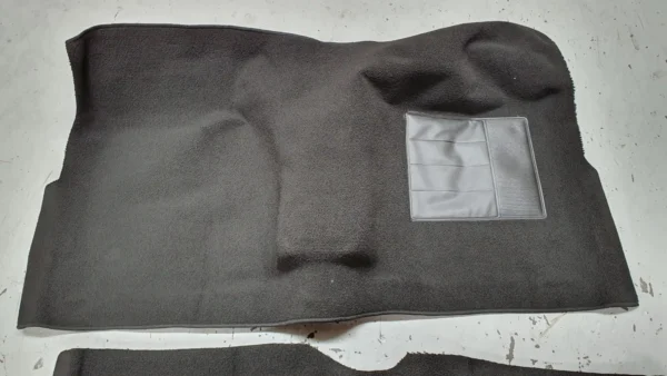 Ford Falcon XW XY Black Loop Pile Carpet With Underlay (4PC)3