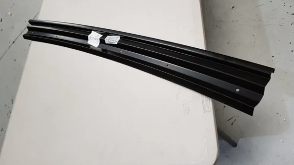 Ford Falcon XW XY Deck Filler (1)