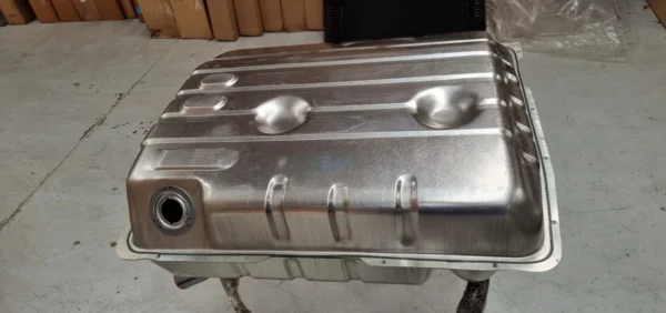 Ford Falcon XY GT 36 Gallon Fuel Tank Kit (4)