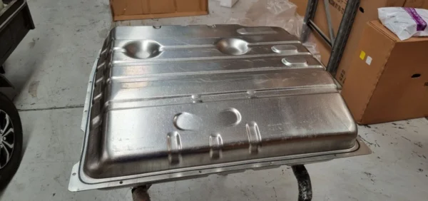 Ford Falcon XY GT 36 Gallon Fuel Tank Kit (5)