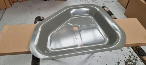 Fuel Tank Well to suit Toyota Landcruiser 40 Series (FJ40) 1968 1977 2