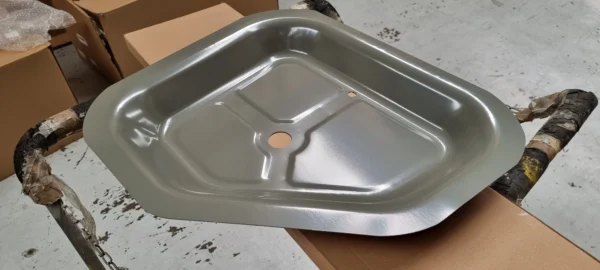 Fuel Tank Well to suit Toyota Landcruiser 40 Series (FJ40) 1968 1977