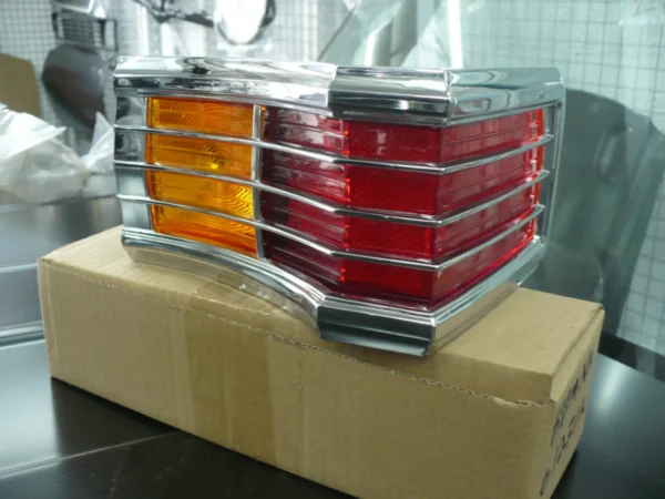 Holden HK Tail Light Lenses (8pc) 5