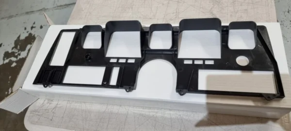 Holden HQ GTS Gunmetal Dash Facia 2