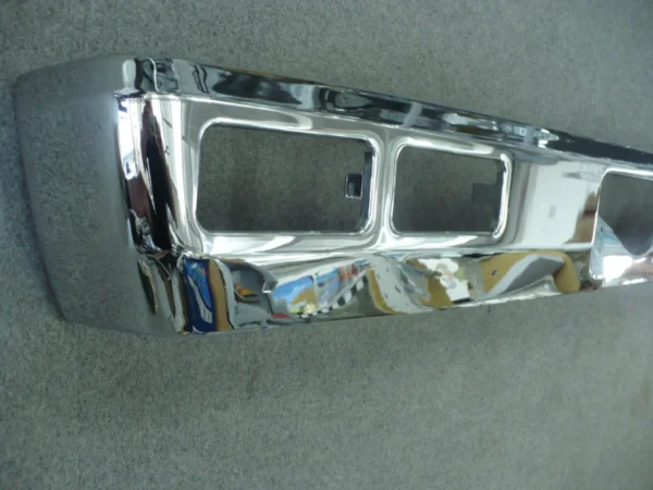 Holden HQ Rear Bumper Bar 4