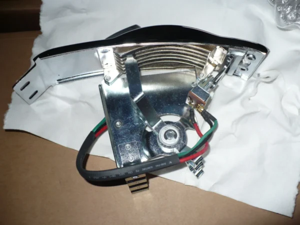 Mustang 1968 Heater Control (3)