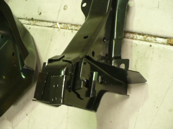 Mustang 1969 1970 Left Hand Shock Tower Complete (4)