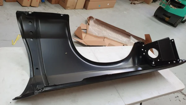 Mustang 1969 Right Hand Fender Guard4