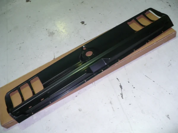 Mustang 1969 Tail Light Panel (1)