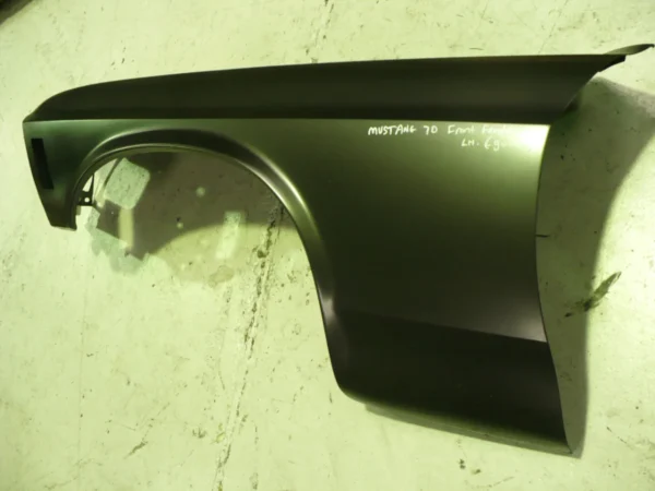 Mustang 1970 Left Hand Guard Fender (1)