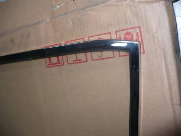 Mustang 67 68 Convertible Door Glass Complete LH (2)