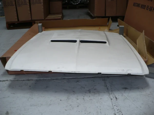 Mustang 67 68 Fibreglass Composite Bonnet Hood (2)