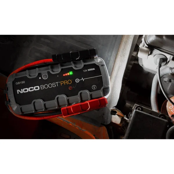 NOCO UltraSafe Boost Pro Lithium Jump Starter 12V 3000 Amp (6)