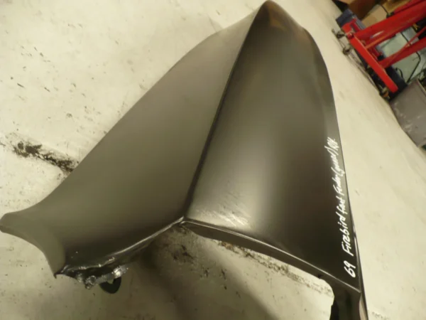 Pontiac Firebird 1969 Right Hand Fender Guard (4)
