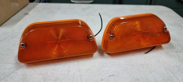 Torana LH LX Amber Front Indicator Assembly Pair