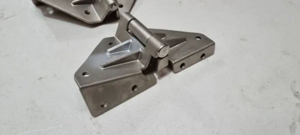 Windscreen Frame Hinges To Suit Toyota Landcruiser 40 Series (FJ40) 2